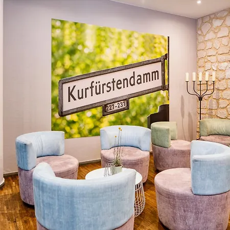 Hotel Chateau Berlin Kurfuerstendamm-2